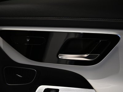 2026 Mercedes-BENZ GLC 缩略图 32
