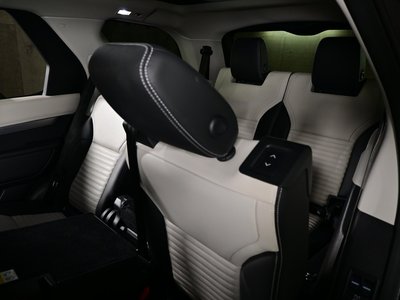 LAND ROVER DISCOVERY - 2