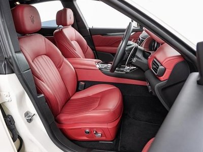 MASERATI LEVANTE - 9