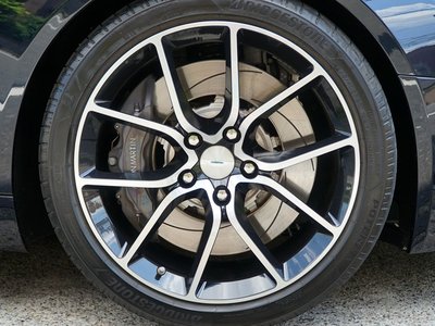 2016 Aston Martin RAPIDE 照片 4