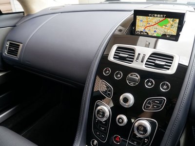 صورة 16 لـ 2016 Aston Martin RAPIDE