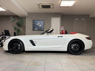 MERCEDES-BENZ SLS-CLASS ROADSTER AMG 2012 thumbnail 3