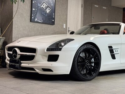MERCEDES-BENZ SLS-CLASS ROADSTER AMG 2012 thumbnail 14