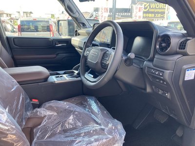 TOYOTA LAND CRUISER 250 - 6