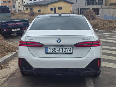 BMW 5 SERIES - 6