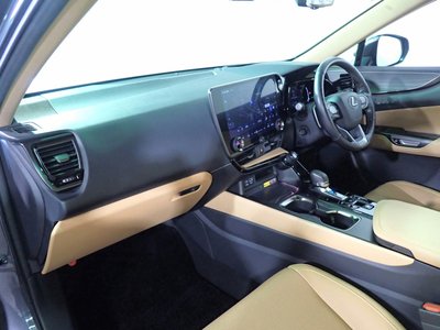 2022 Lexus NX — миниатюра 22