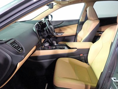 2022 Lexus NX — миниатюра 26