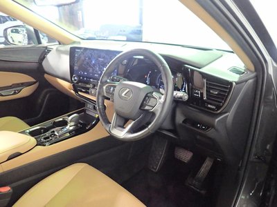 2022 Lexus NX — миниатюра 20