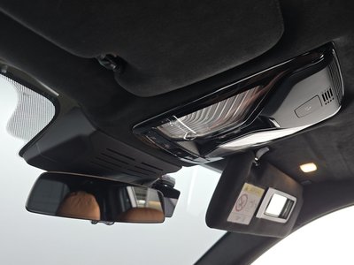 2025 BMW X7 — миниатюра 27