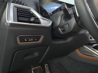 2025 BMW X7 — миниатюра 28