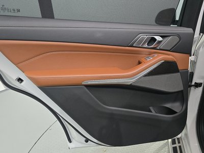 2025 BMW X7 — миниатюра 15