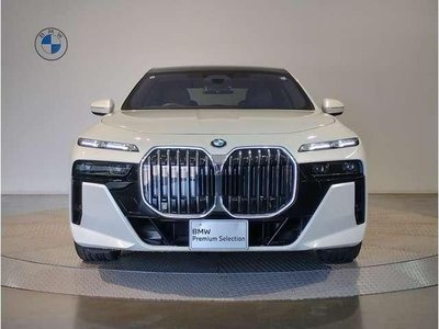 2025 BMW 7 SERIES — фото 4