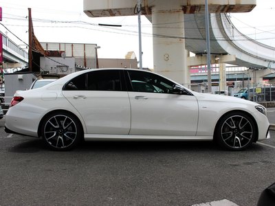 MERCEDES-BENZ E-CLASS AMG - 8