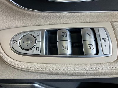 2022 Mercedes-BENZ V-CLASS — миниатюра 37