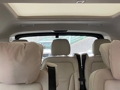 2022 Mercedes-BENZ V-CLASS — миниатюра 53