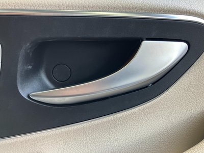 2022 Mercedes-BENZ V-CLASS — миниатюра 36