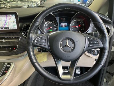 2022 Mercedes-BENZ V-CLASS — миниатюра 16