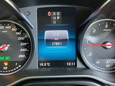 2022 Mercedes-BENZ V-CLASS — миниатюра 39