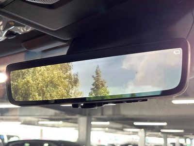 TOYOTA LAND CRUISER - 7