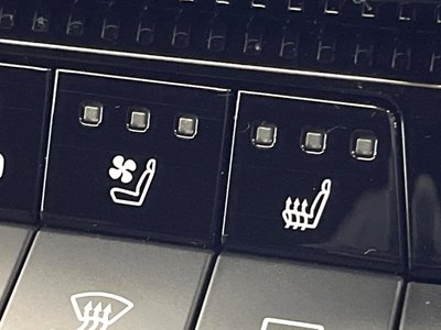 TOYOTA LAND CRUISER - 9