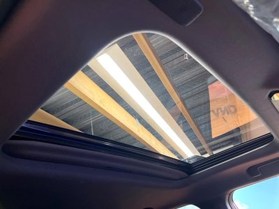 TOYOTA LAND CRUISER - 3