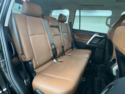 TOYOTA LAND CRUISER PRADO - 9