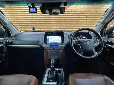 TOYOTA LAND CRUISER PRADO - 3