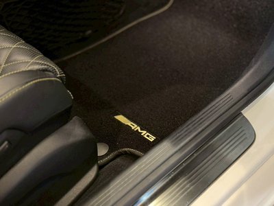 صورة مصغرة 57 لـ 2017 Mercedes-BENZ C-CLASS AMG