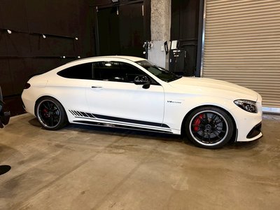 صورة 4 لـ 2017 Mercedes-BENZ C-CLASS AMG