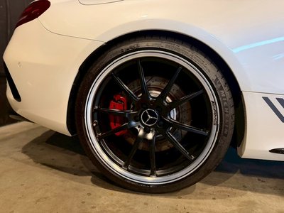صورة 8 لـ 2017 Mercedes-BENZ C-CLASS AMG