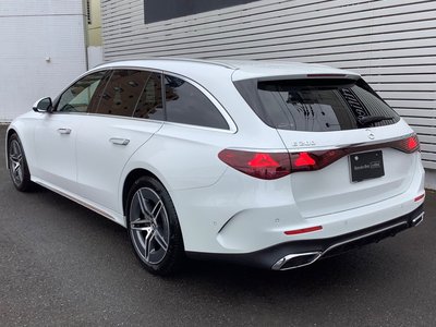 MERCEDES-BENZ E-CLASS - 8