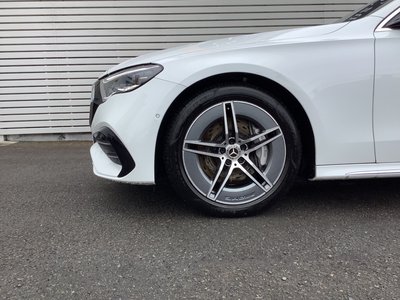 MERCEDES-BENZ E-CLASS - 6