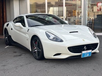 2011 FERRARI CALIFORNIA — фото 5