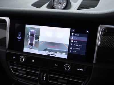 2023 Porsche MACAN thumbnail 34