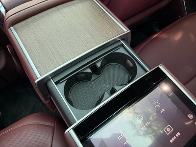 2024 LAND Rover RANGE ROVER — миниатюра 18