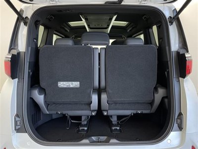 2025 Toyota ALPHARD 缩略图 28