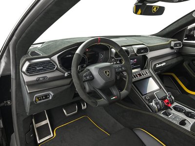 2024 Lamborghini URUS — миниатюра 20