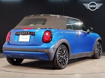 2025 MINI COOPER CONVERTIBLE — фото 8