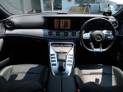 MERCEDES-BENZ GT AMG - 9