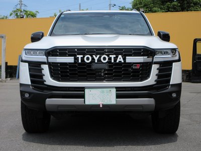 TOYOTA LAND CRUISER 300 - 2