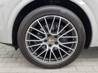 PORSCHE CAYENNE - 6
