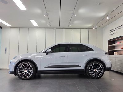 PORSCHE MACAN - 7