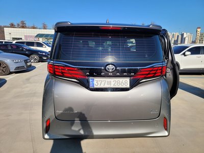 TOYOTA ALPHARD - 2