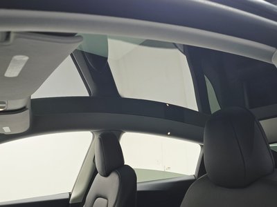 صورة مصغرة 21 لـ 2023 Tesla MODEL Y