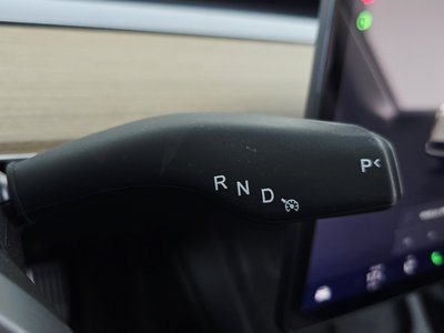 صورة مصغرة 12 لـ 2023 Tesla MODEL Y