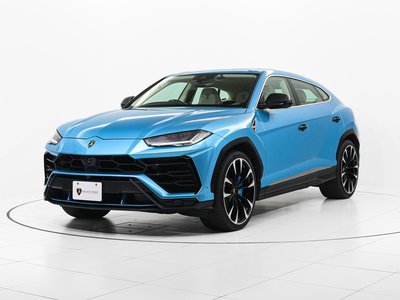 LAMBORGHINI URUS - 6