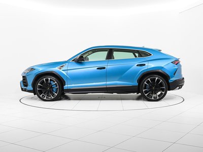 LAMBORGHINI URUS - 10