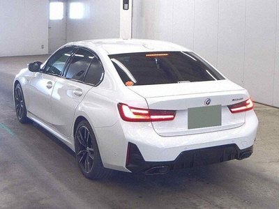 2023 BMW 3 SERIES — фото 2