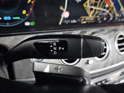 MERCEDES-BENZ E-CLASS - 9