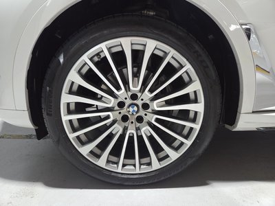 2021 BMW X7 照片 6